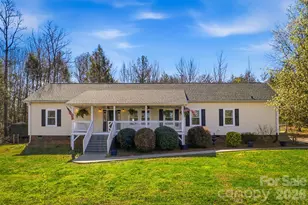 3053 Dalton Dr, Morganton, NC 28655 - Photo 1