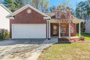 689 Lynville Ln, Rock Hill, SC 29730 - Photo 1