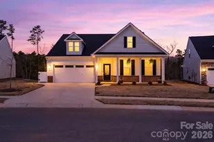 948 Exeter Dr, Sherrills Ford, NC 28673 - Photo 1