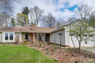 17 Marlwood Ct, Asheville, NC 28804 - Photo 1