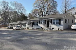 1304 S York Rd, Gastonia, NC 28052 - Photo 1