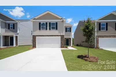 2098 10th Street SE, Hickory, NC 28601 - Photo 1