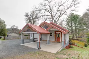 107 Shepard Way, Burnsville, NC 28714 - Photo 1