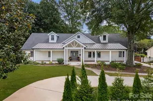 1121 S Wendover Rd, Charlotte, NC 28211 - Photo 1