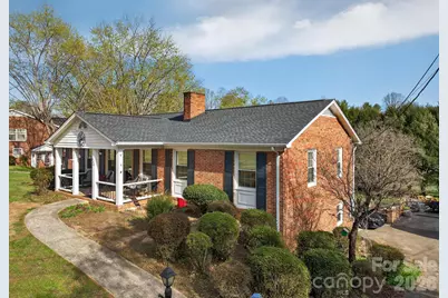 708 Wilmore Street NE, Lenoir, NC 28645 - Photo 1
