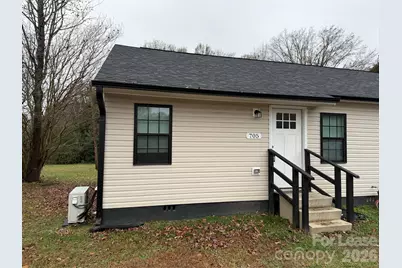 707 N Main Street, Stanley, NC 28164 - Photo 1