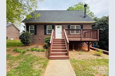 23 44th Avenue Place NE, Hickory, NC 28603 - Photo 1