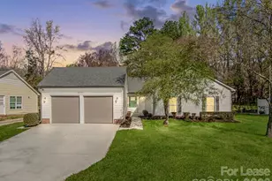 8242 Walnut Creek Ln, Charlotte, NC 28227 - Photo 1