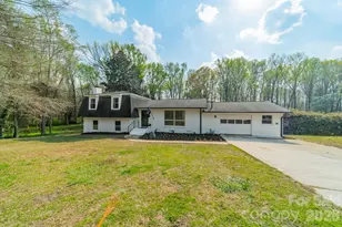 2023 Briarwood Cir, Fort Mill, SC 29715 - Photo 1