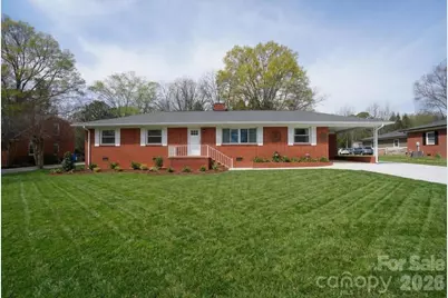 345 S Magnolia Street, Mooresville, NC 28115 - Photo 1