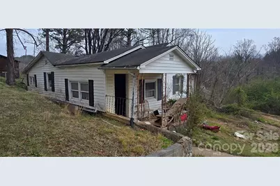 1114 Regal Place NW, Lenoir, NC 28645 - Photo 1