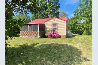 950 Cliff Road, Asheboro, NC 27203 - Photo 1