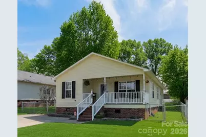1015 S Walnut Street, Kannapolis, NC 28081 - Photo 1