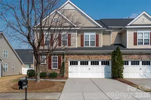 11021 Lucky Horseshoe Ln, Charlotte, NC 28277 - Photo 1