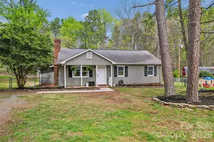 6127 Dovetail Ct, Charlotte, NC 28227 - Photo 1