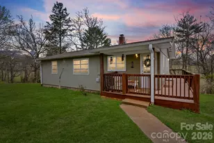 103 Bidwell St, Franklin, NC 28734 - Photo 1