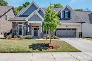 14124 Shelburne Vlg Dr, Charlotte, NC 28278 - Photo 1