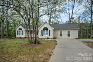 123 General Pemberton St, Stanley, NC 28164 - Photo 1