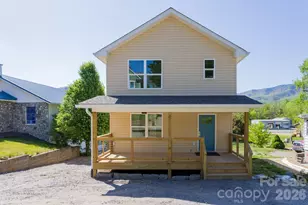 46 Vance Ave, Black Mountain, NC 28711 - Photo 1