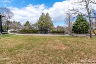 4 Overlook Pl, Asheville, NC 28803 - Photo 1