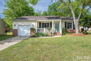 11613 5 Cedars Rd, Charlotte, NC 28226 - Photo 1
