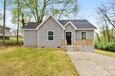 902 W 6th Avenue, Gastonia, NC 28052 - Photo 1