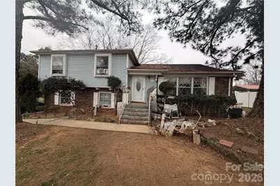 6215 Farm Pond Lane, Charlotte, NC 28212 - Photo 1