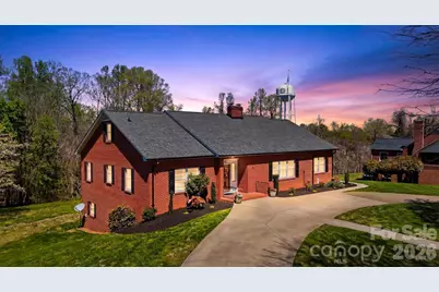 32 Falls Avenue, Granite Falls, NC 28630 - Photo 1