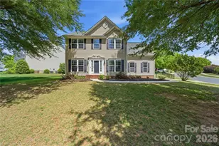 748 Beille Ln, Fort Mill, SC 29708 - Photo 1