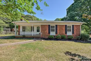 1913 Optimist Ln, Charlotte, NC 28205 - Photo 1