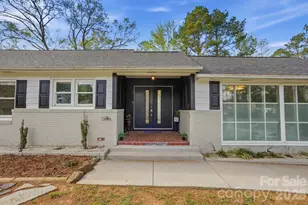 2104 Hillcrest Ave, Albemarle, NC 28001 - Photo 1