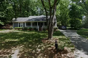 6044 Kingstree Dr, Charlotte, NC 28210 - Photo 1