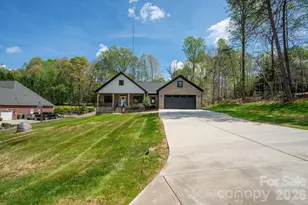 145 Creek Wood Dr, Dallas, NC 28034 - Photo 1