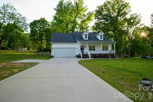 3019 Hilton Rd, Rock Hill, SC 29732 - Photo 1