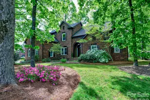 4601 Nobility Ct, Charlotte, NC 28269 - Photo 1