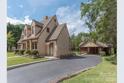 169 N Serpentine Avenue, Hot Springs, NC 28743 - Photo 1