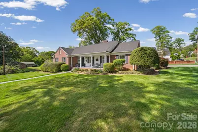 300 W 11th Avenue, Gastonia, NC 28052 - Photo 1