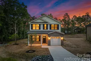 3009 Sloan Dr, Charlotte, NC 28208 - Photo 1