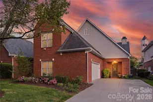 4118 Sharon Commons Ln, Charlotte, NC 28210 - Photo 1