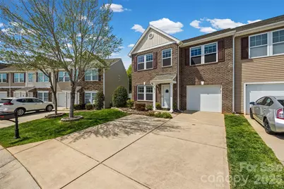 334 Battery Circle, Clover, SC 29710 - Photo 1