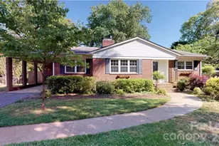1426 Bevis Dr, Charlotte, NC 28209 - Photo 1