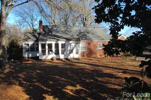 505 Cedar Street S, Lincolnton, NC 28092 - Photo 1