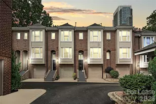 343 W 7th St, Charlotte, NC 28202 - Photo 1