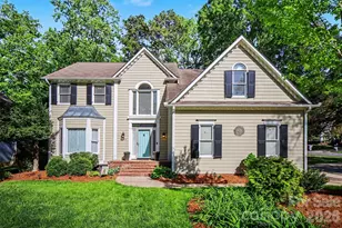9200 Brightleaf Pl, Charlotte, NC 28269 - Photo 1