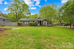 8035 Pleasant Grove Rd, Charlotte, NC 28216 - Photo 1