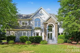 6123 Glen Manor Dr, Charlotte, NC 28269 - Photo 1