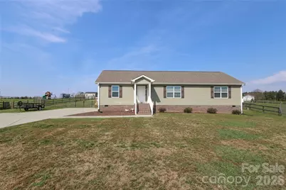 154 Back Acres Lane, Kannapolis, NC 28081 - Photo 1
