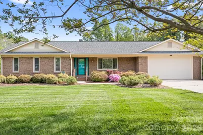 676 Sunridge Drive, Lincolnton, NC 28092 - Photo 1