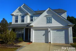 9205 Bellegarde Dr, Charlotte, NC 28277 - Photo 1