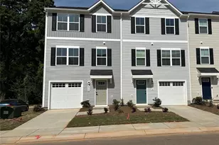 8038 Sinnet Pl, Charlotte, NC 28269 - Photo 1
